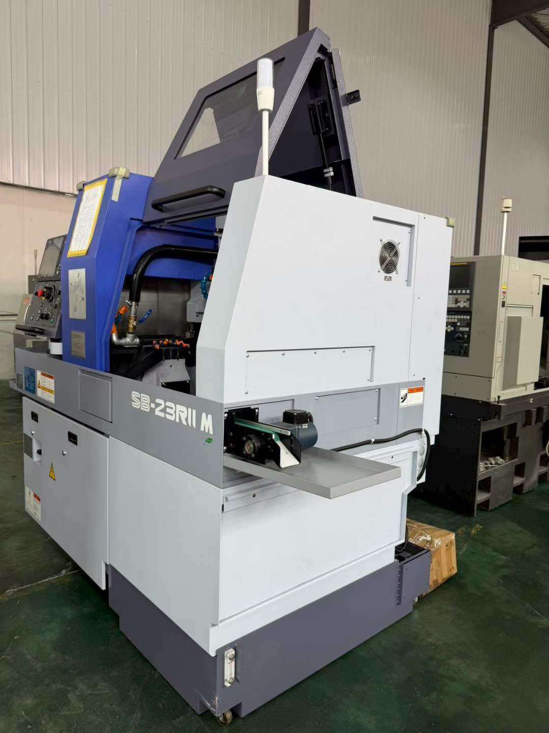 New Star SB-23 RII M 5-Axis Swiss-Type CNC Lathe with Mitsubishi M 80 photo 3
