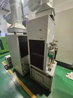 Used Makino V 99 High-Speed Machining Center photo 8