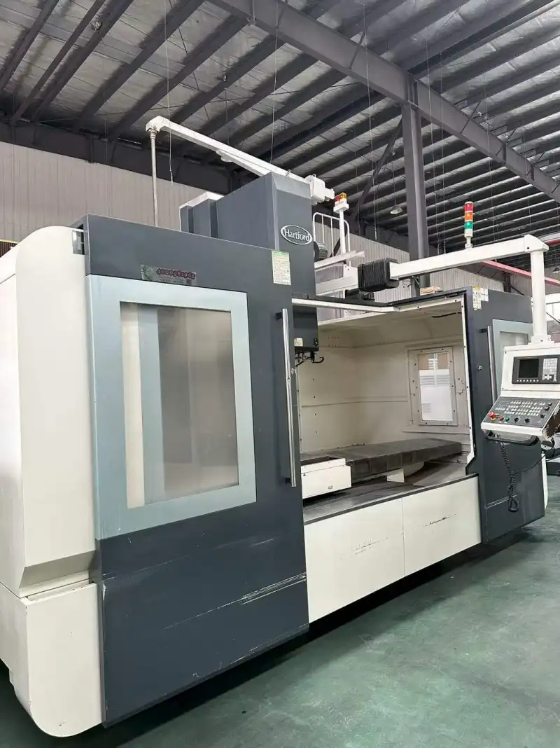 Used She Hong HCMC-18 Machining Center photo 1