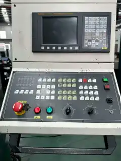 Used She Hong HCMC-18 Machining Center photo 2