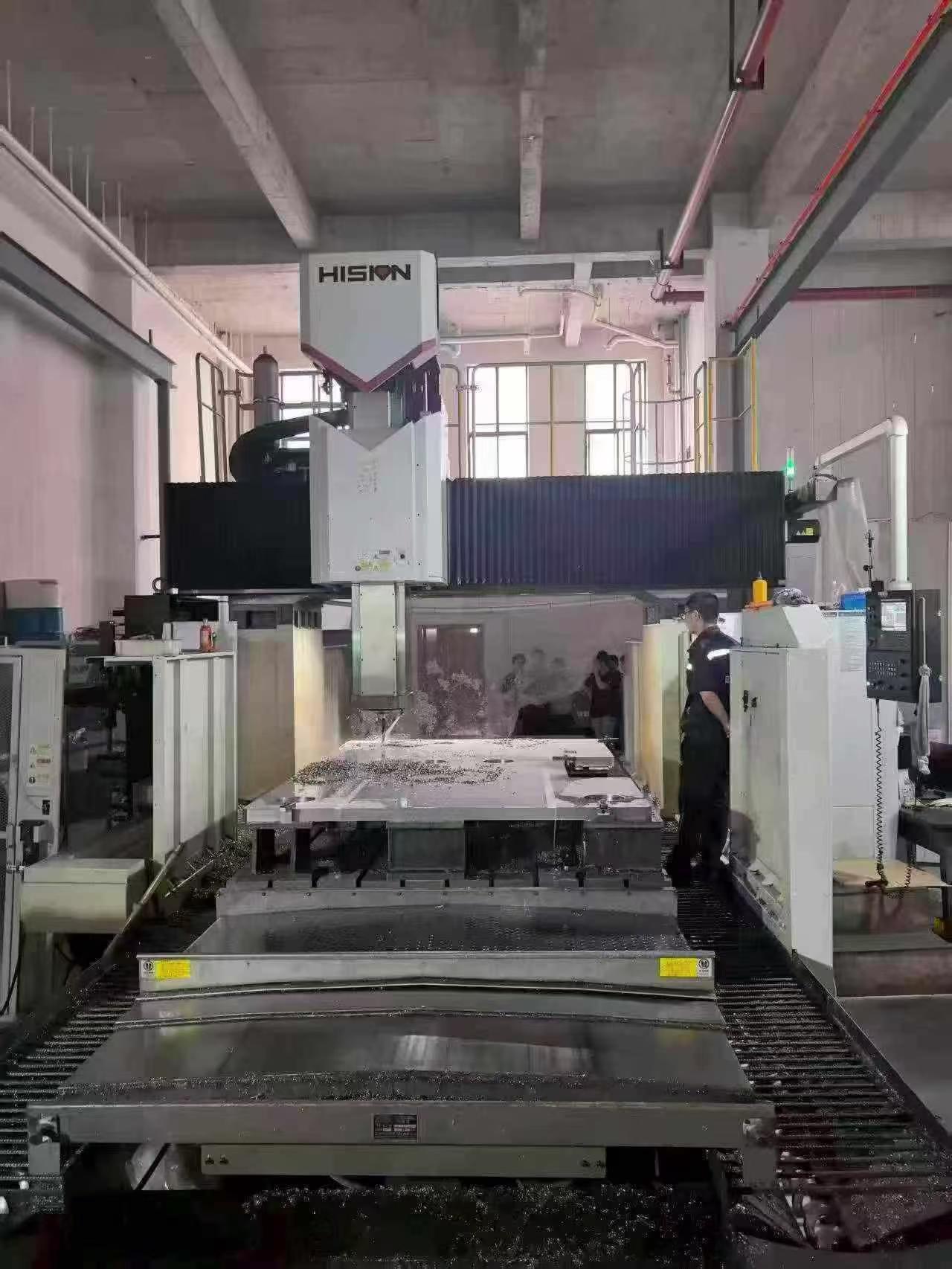 Haitian GLU 28 x 30 L CNC Gantry Machining Center with Fanuc MFPLUS for Sale photo 1