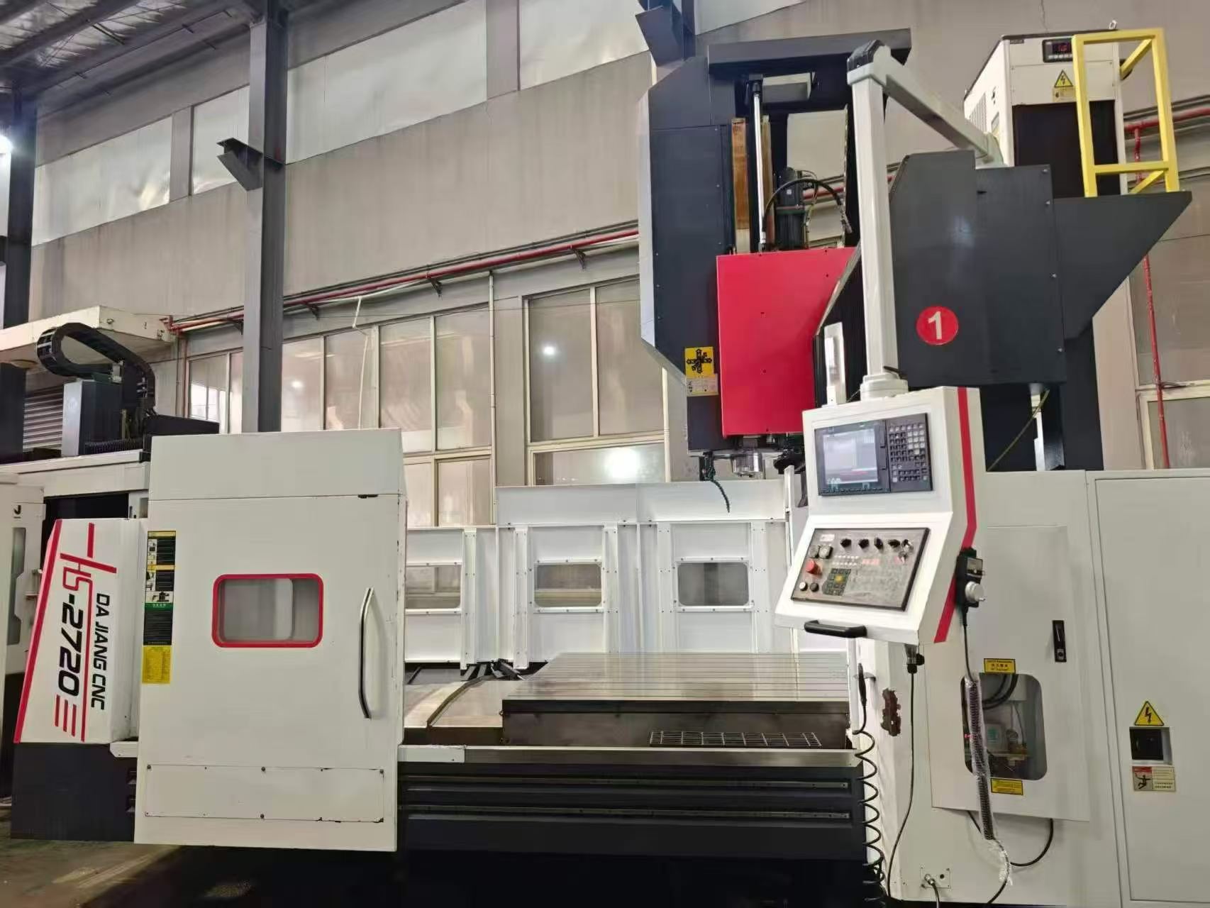 Near-new Dajiang HS-2720 CNC Gantry Milling Machine with Mitsubishi M 80 photo 1