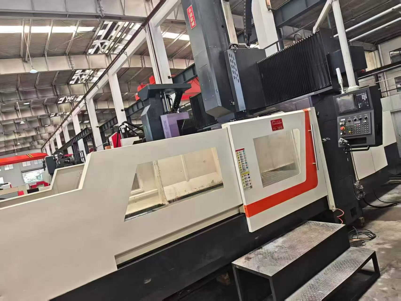 Near-New Shanghai Yongshuo YS-3018 CNC Gantry Milling Machine with Mitsubishi M 80 photo 1