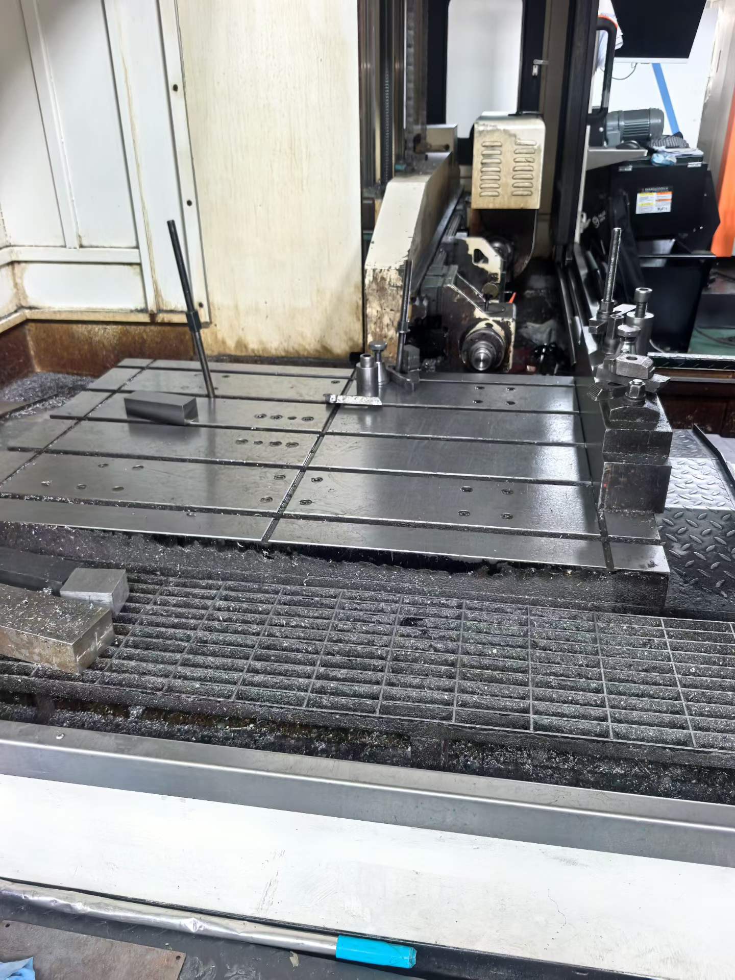 Used NICE 1300 Deep Hole Drilling Machine with SYNTEC, 2020 photo 2