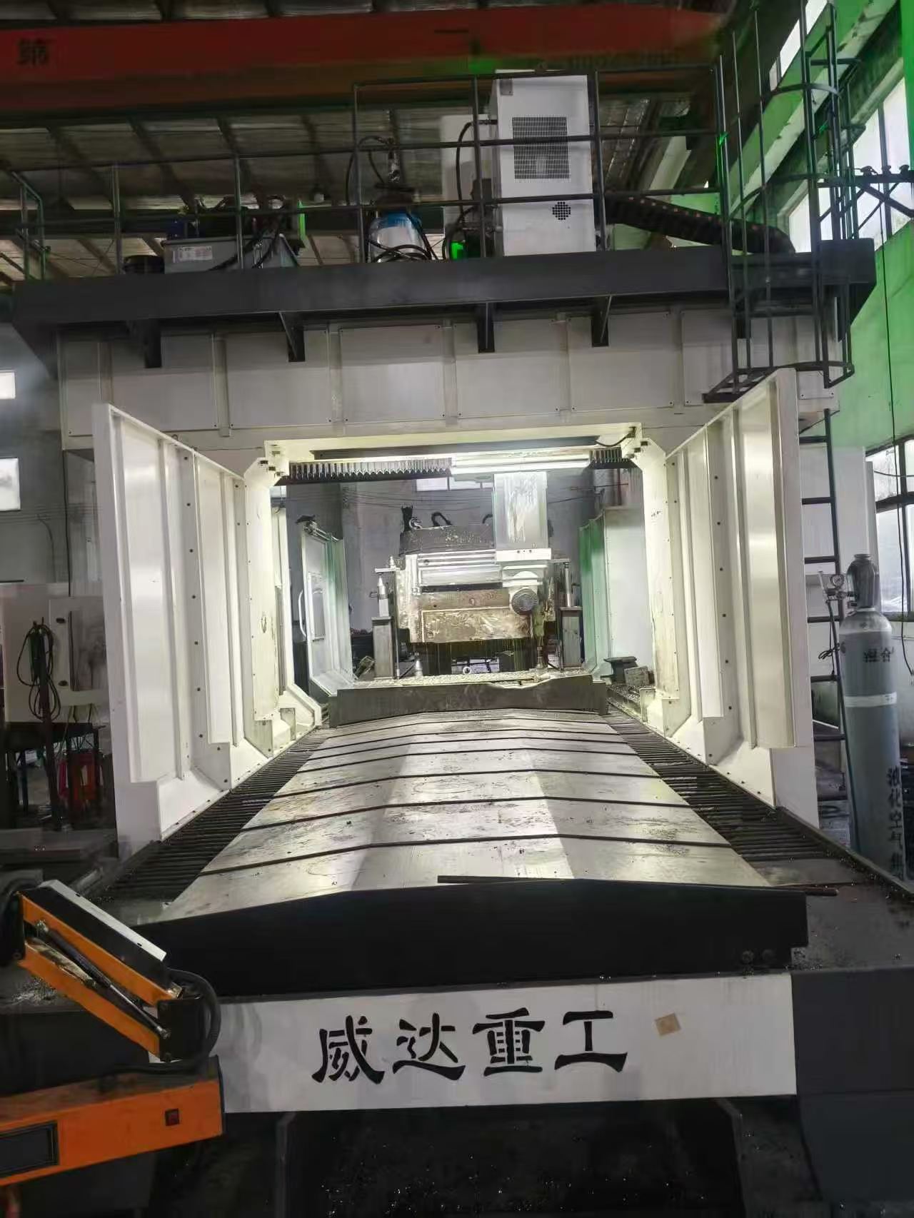 Quasi-new Weida 4028 Planer Milling Machine with Fanuc Plus photo 1
