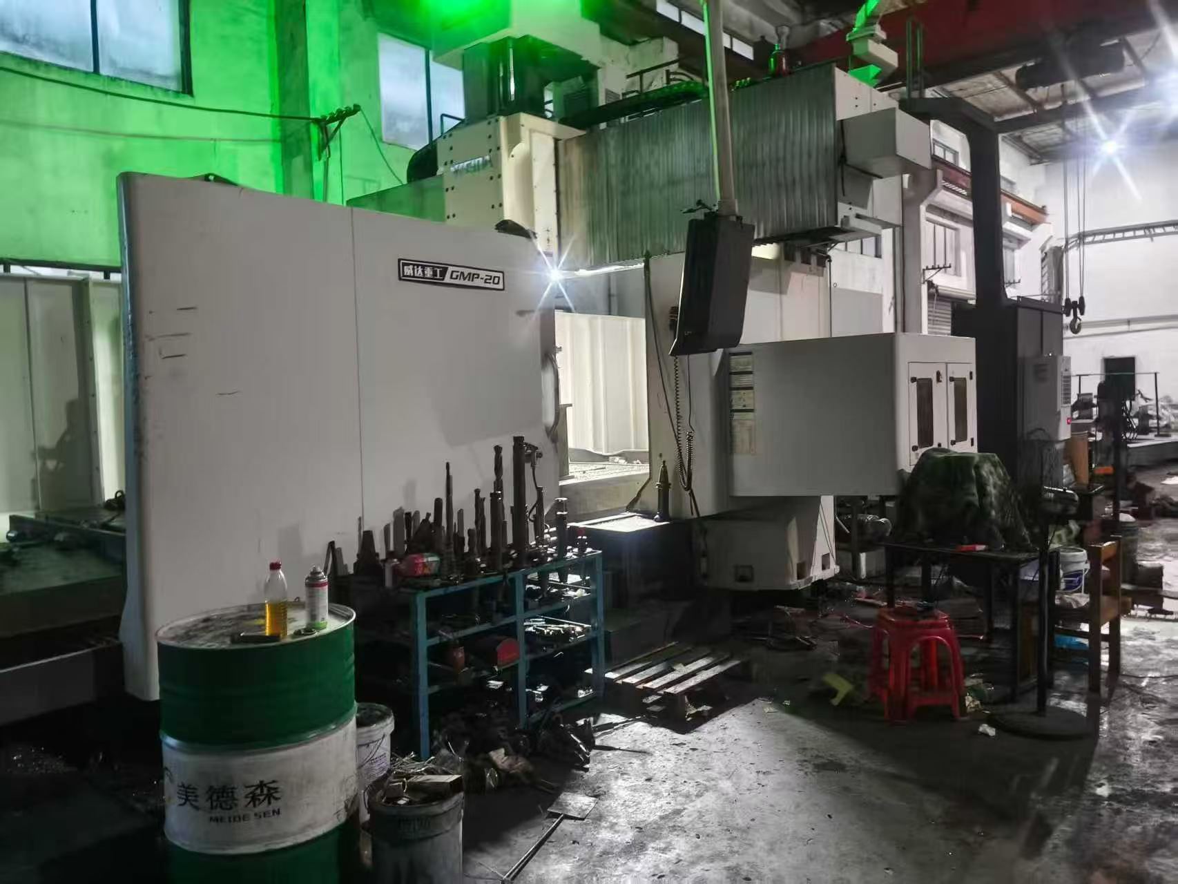 Quasi-new Weida 4028 Planer Milling Machine with Fanuc Plus photo 2