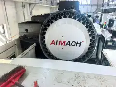 Used Sheng Hong Daye 1270 Machining Center with Mitsubishi M 70 photo 8