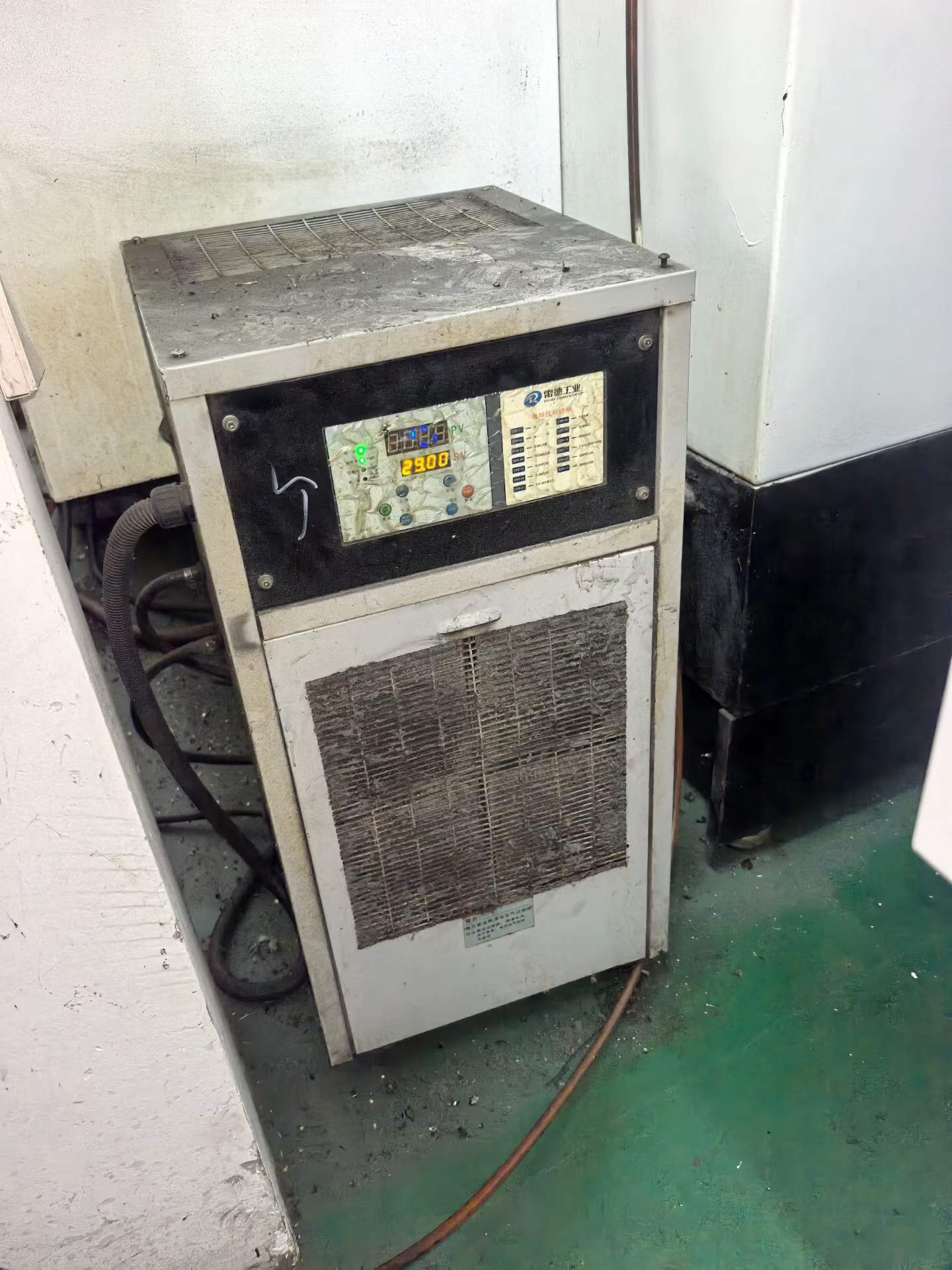 Used Shenghong Daye 1690 CNC Milling Machine with Mitsubishi M 70 photo 7