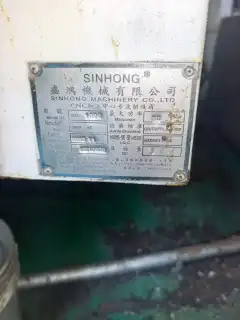 Used Shenghong Daye 1690 CNC Milling Machine with Mitsubishi M 70 photo 8