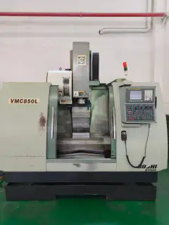 Used Baoji 850 Vertical Machining Center with Fanuc MD Control photo 1