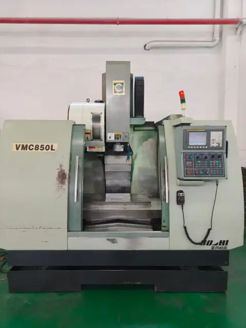Bekas Vertical Machining Center Baoji 850 dengan Kontrol FANUC MD
