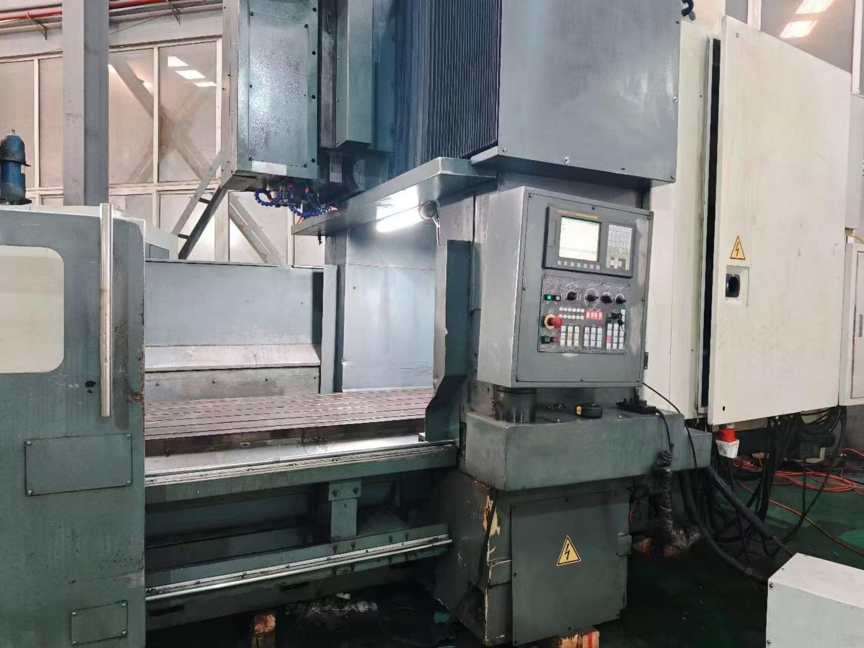 Used Chyou FD-1224 (2412) CNC Gantry Milling Machine with Fanuc photo 4