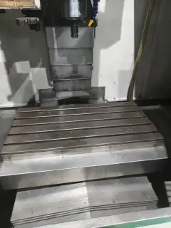 Used Ding Tai 850 Machining Center with Fanuc MD photo 4
