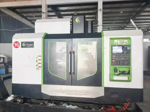 Centro de mecanizado vertical Glema 1580 V-S usado con Mitsubishi M80