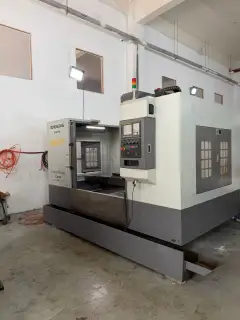 Used Hongguang Weiye 1370 CNC Milling Machine with Fanuc MF photo 3