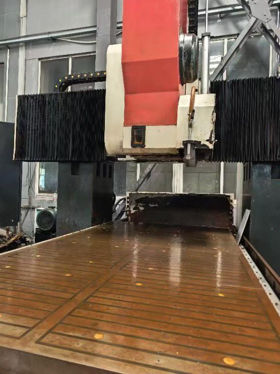Used Hongrui 1225 Fixed-beam CNC Gantry Surface Grinding Machine photo 3