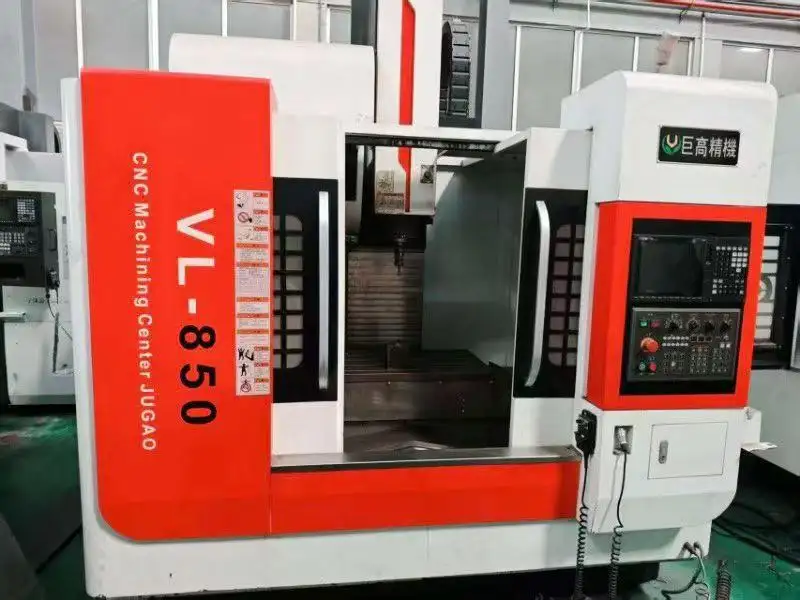 Used Ju Gao VL 850 Vertical Machining Center with Mitsubishi M 80 Control photo 1