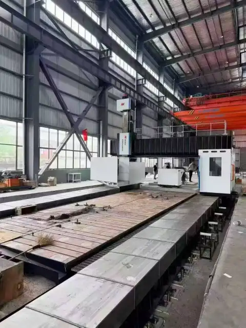 Máquina de pórtico Neway PM 401200 MSC usada con FANUC MF Plus