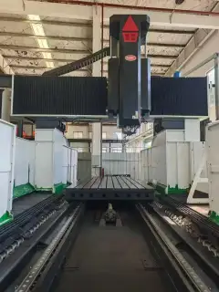 Used Qiaofeng 4228 CNC Gantry Milling Machine with Fanuc MF-Plus photo 1