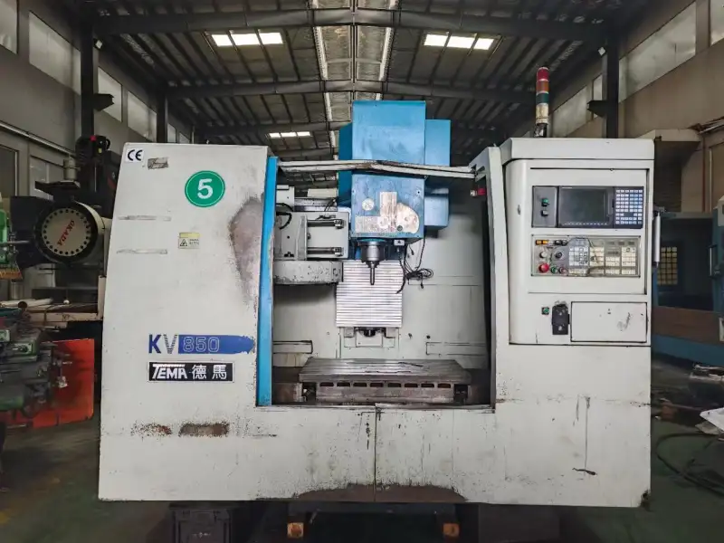 Used TEMA KV 850 Machining Center with Mitsubishi photo 1