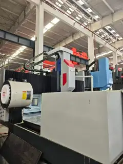 Used Weite VMC-2618 Gantry Machining Center with Mitsubishi M 80 Control photo 5