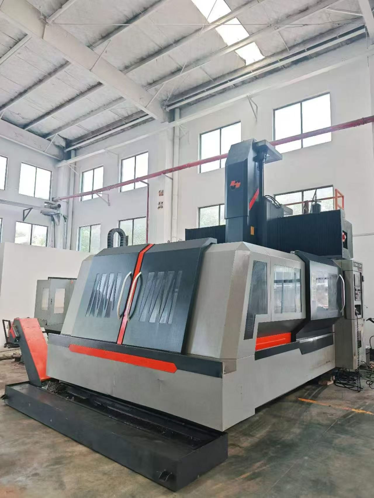 Used Yao Gong YG-2518 CNC Gantry Machining Center with Fanuc photo 1