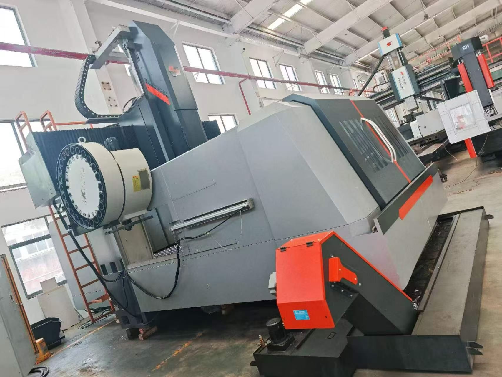Used Yao Gong YG-2518 CNC Gantry Machining Center with Fanuc photo 4