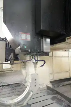 Used Zhunxin Liangjiang 3020 L Gantry Machining Center with Fanuc Control photo 3