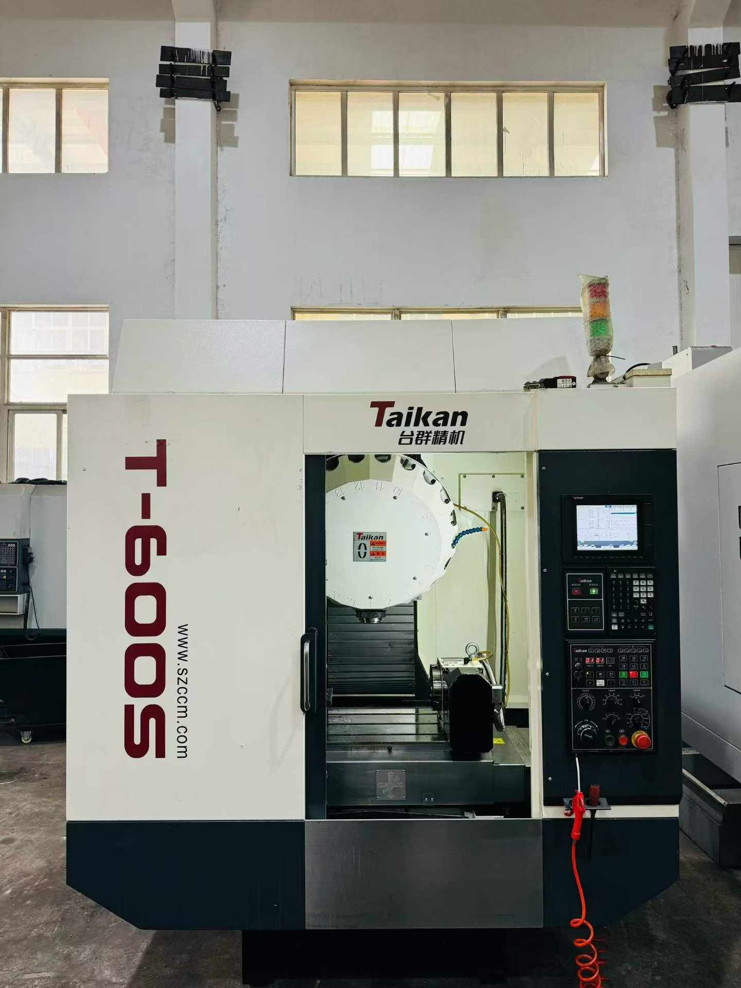Taiqun T 600 S Drilling and Tapping Center with 4 th Axis photo 1