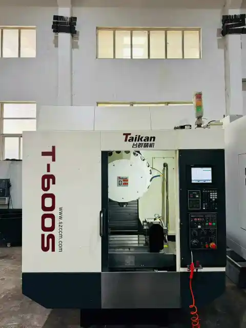 Pusat Pengeboran dan Pengetapan Taiqun T 600 S dengan Sumbu ke-4