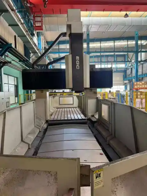 2 Unidades Shenyang Machine Tool EGC 2040 y 2 Unidades EGC 1640 Fresadoras CNC de Pórtico con Control Siemens