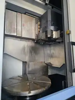 2020 Doosan PUMA V 8305 CNC Vertical Lathe photo 3