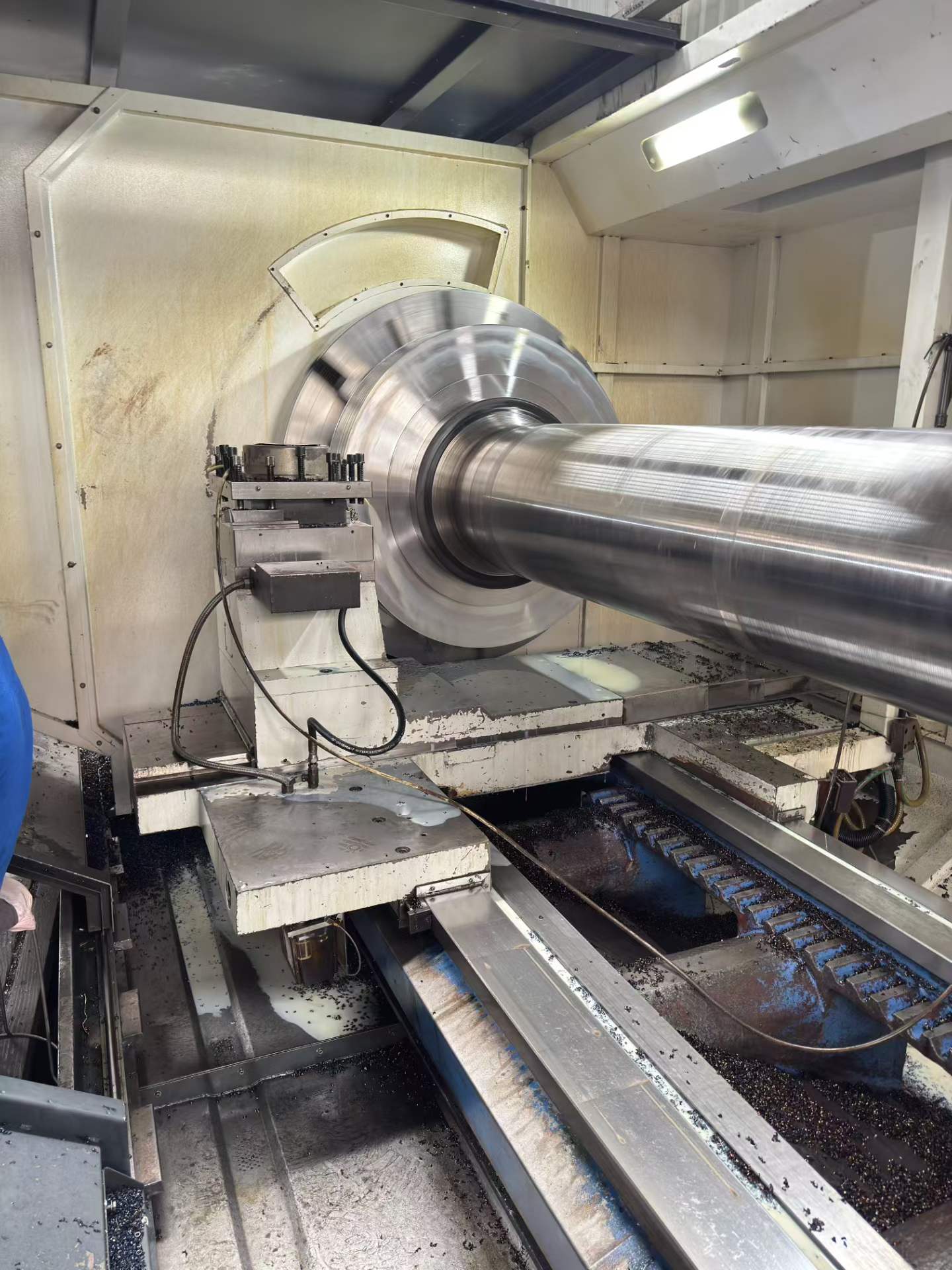 2023 Xinghuo CK 61160-6 m CNC Lathe with Fanuc photo 4