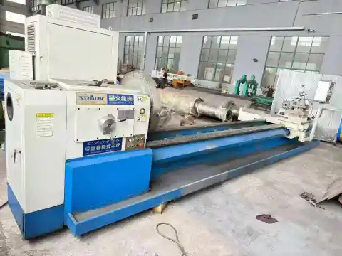 Mesin Bubut CNC Xinghuo 6185/5 M 2024 dengan Kontrol GSK, Rel Pemandu 600 mm