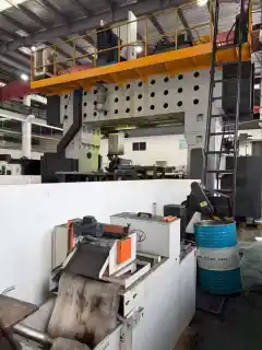 21 Year Huadong 6032 Gantry Machining Center with Square Ram 400 x 400 photo 5