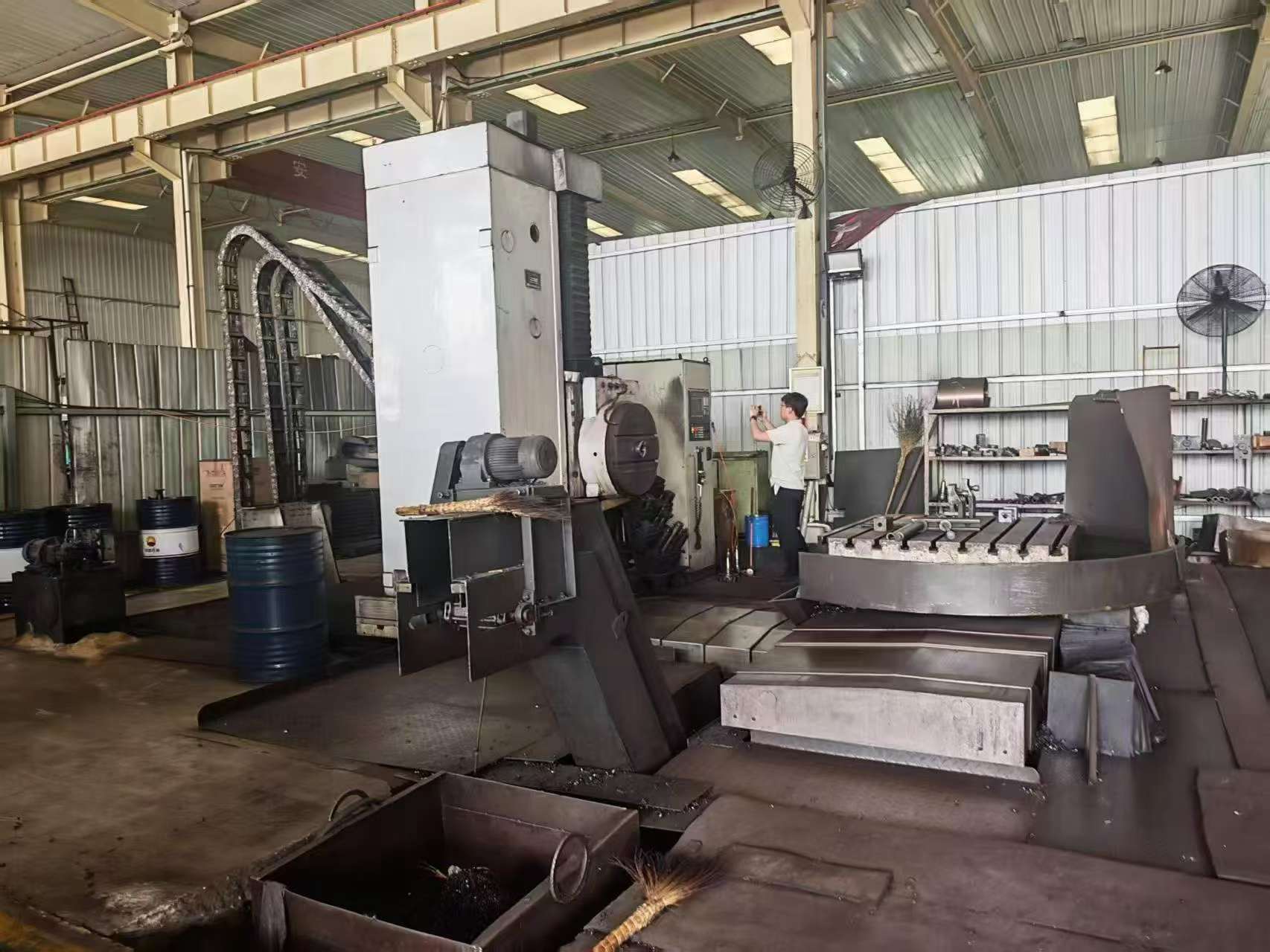 中捷 6513 CNC Planer-Type Boring Machine with Siemens 840 D photo 2