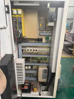 Bei Yi 715 CNC Milling Machine, Fanuc Control, BT50 Spindle, Gear Head photo 5