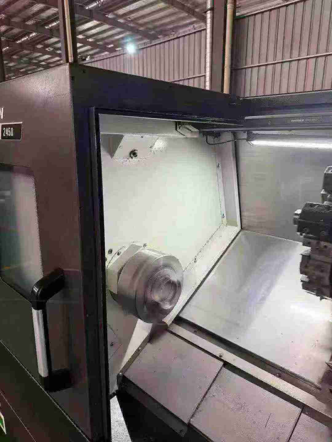 Doosan PUMA 2450 CNC Lathe with Fanuc 0i-TF Plus photo 3