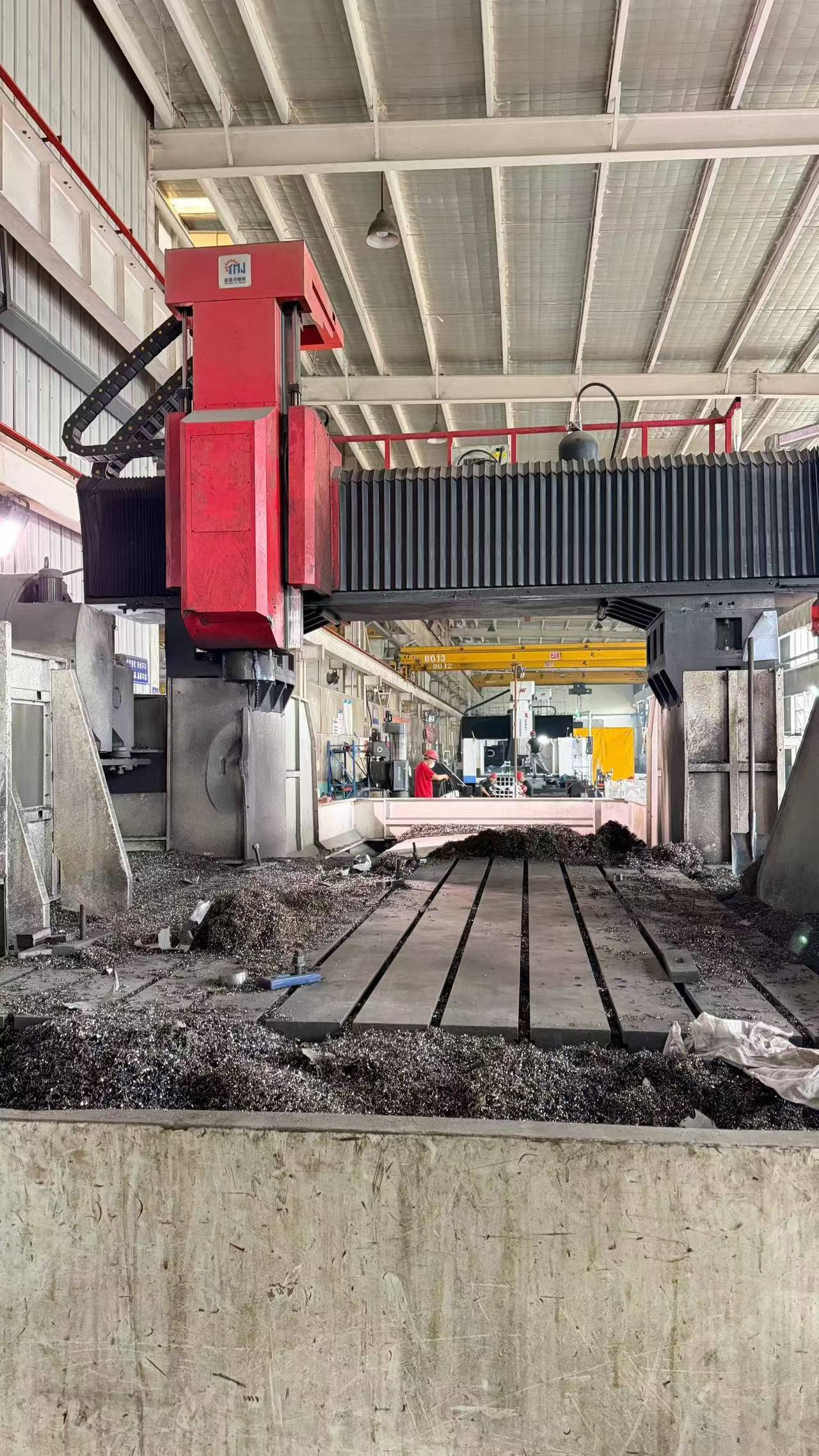 Kunshan Taimaji 4028 Gantry Machining Center photo 3
