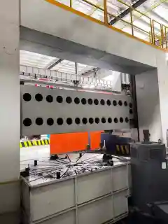 Qiqihar Heavy 5250 CNC Vertical Lathe photo 2