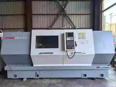 Mesin Bubut CNC Shenyang CAK 80135 dengan Sistem FANUC TF
