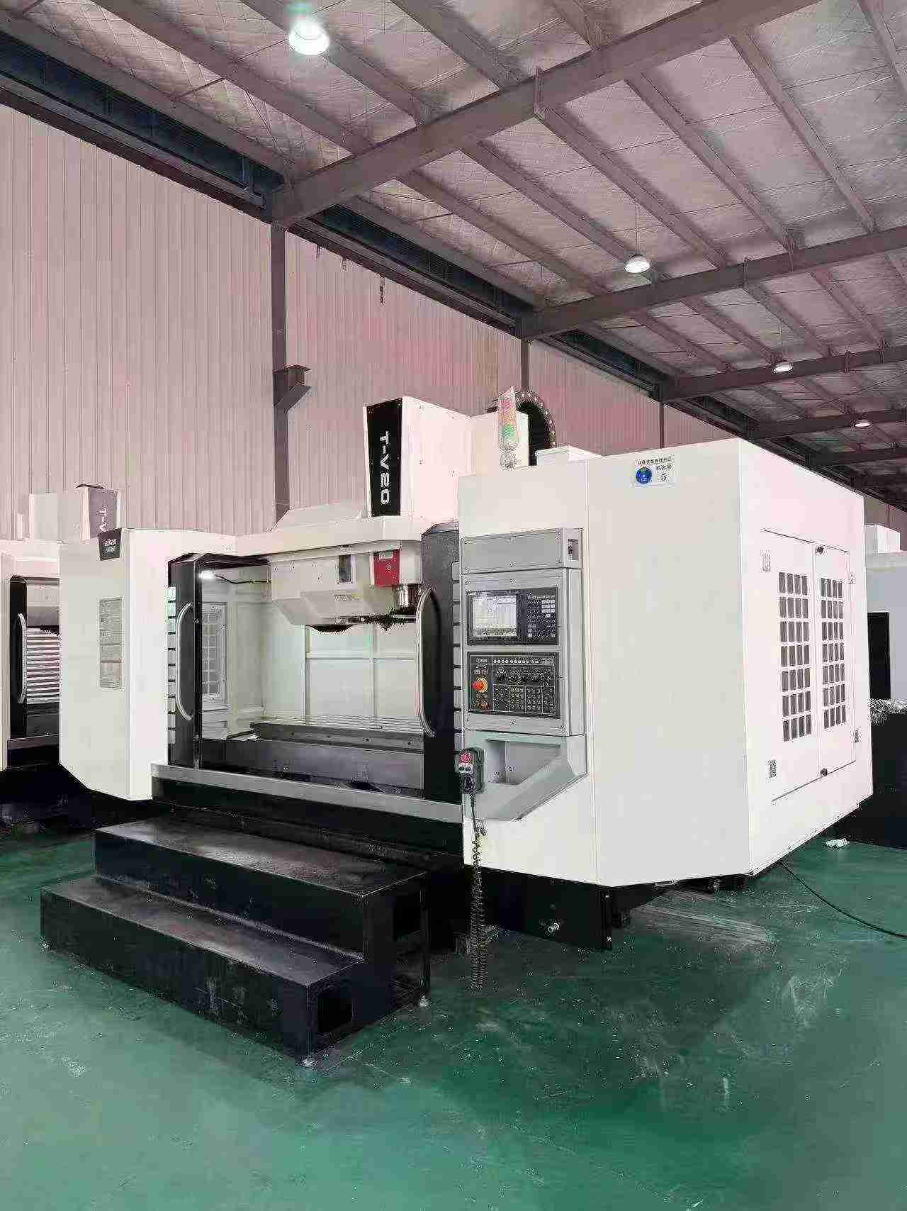 台群精机 T-V 20 Vertical Machining Center 6 Units photo 4