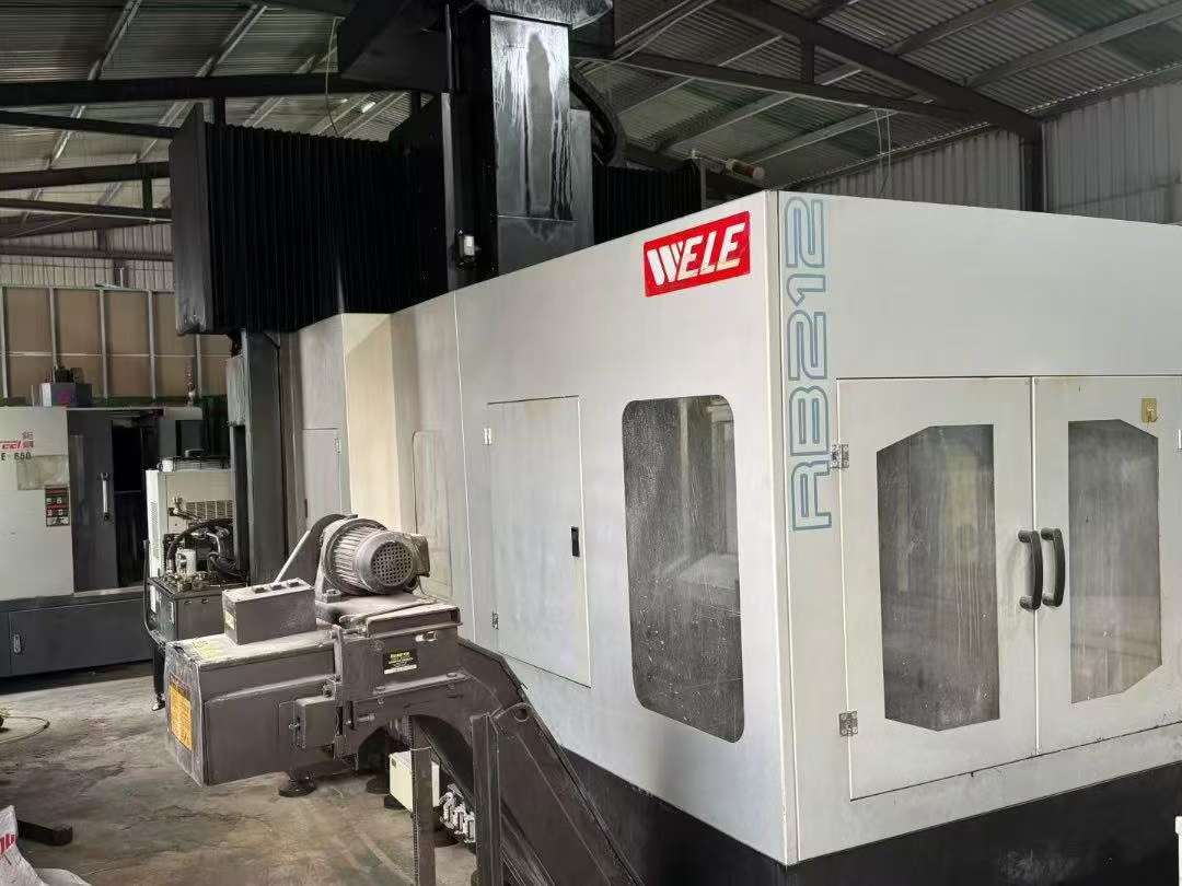 Taiwan WELE RB 212 CNC Gantry Milling Machine photo 2