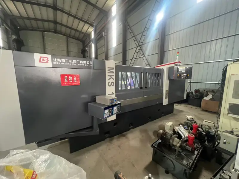 Used Beijing No.2 Machine Tool CNC Cylindrical Grinder 1632 with Fanuc TF photo 1