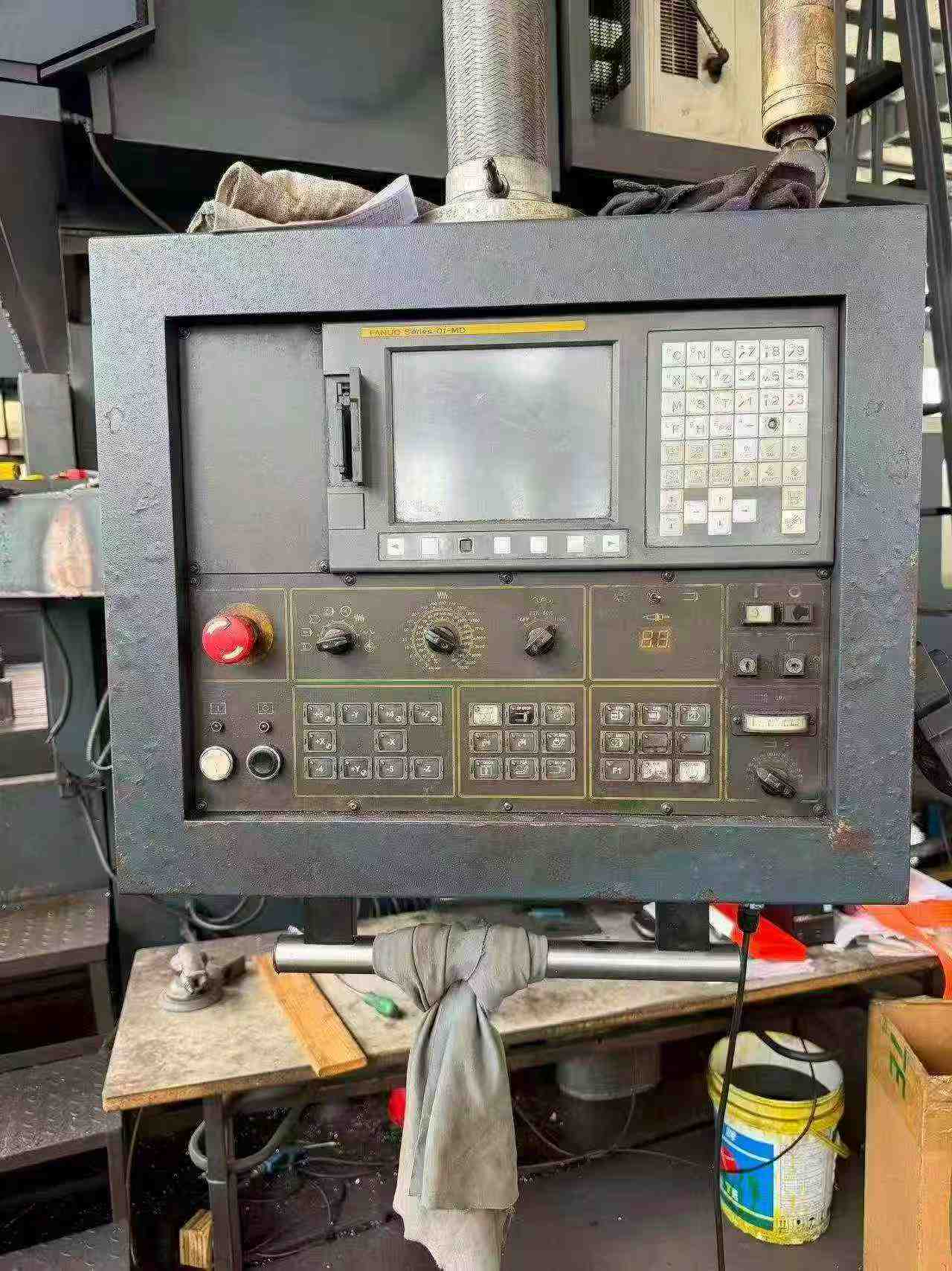 Used Chiao Fu 4028 Gantry Milling Machine with Fanuc Control photo 2