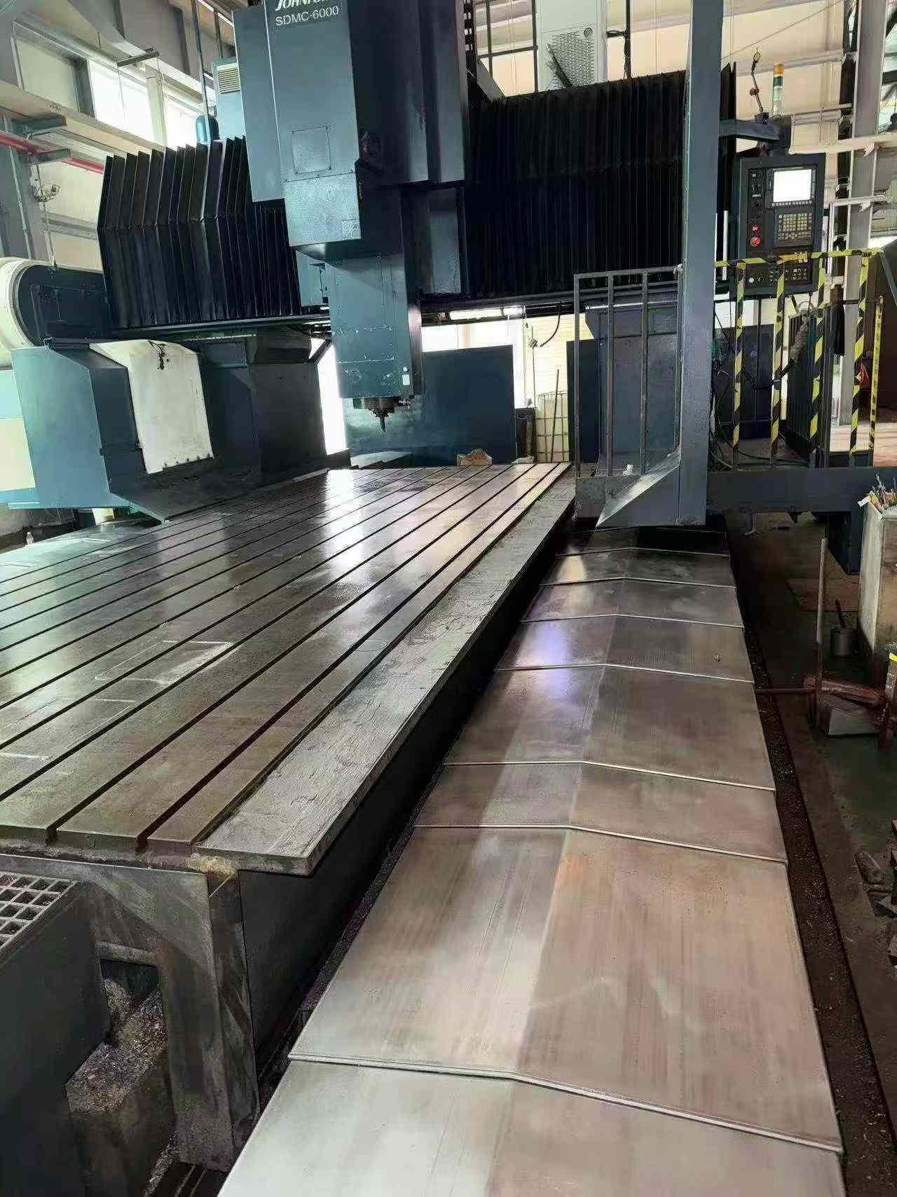 Used Chiao Fuh DMC-6000 Gantry Machining Center with Fanuc 31 iB photo 3