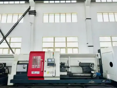 เครื่องกลึง CNC มือสอง: Anhui Jiangji 61125 x 3000