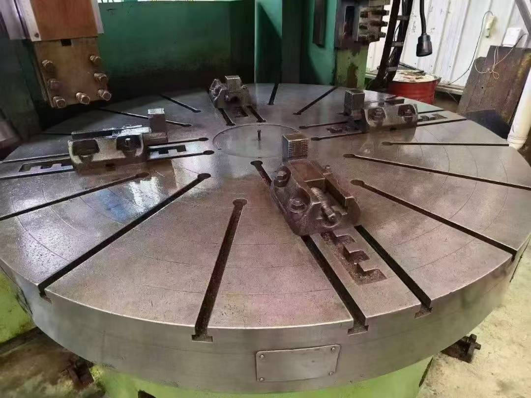 Used CNC Vertical Lathe with Siemens Control photo 2