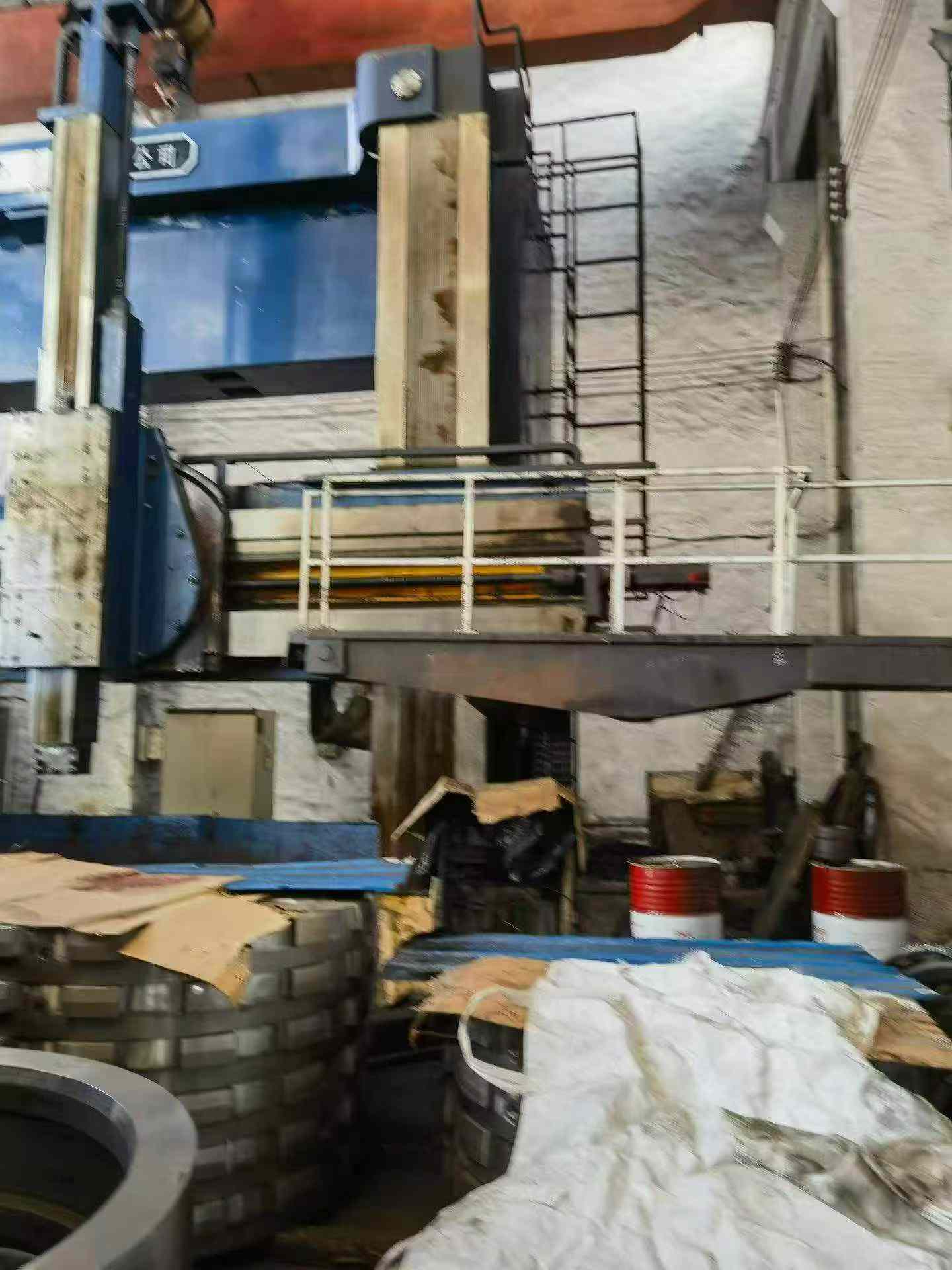 Used Dalian Xindadi 6.3 m CNC Vertical Lathe with Siemens Control photo 3