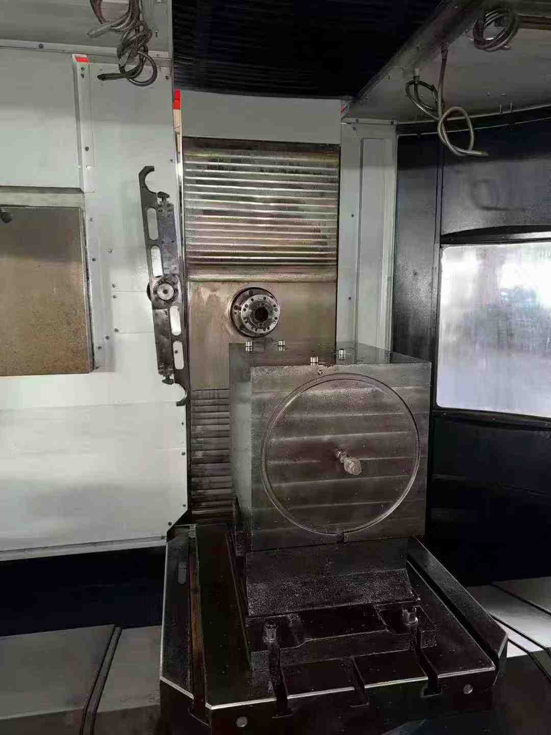 Used Datian 800 Horizontal Machining Center with Fanuc MF Control photo 3